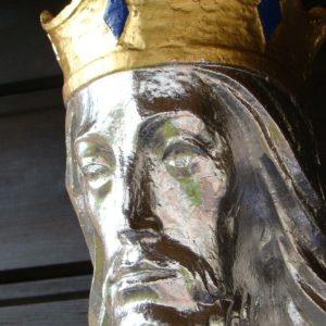 głowa Jezusa fragment posrebrzonej i pozłoconej rzeźby